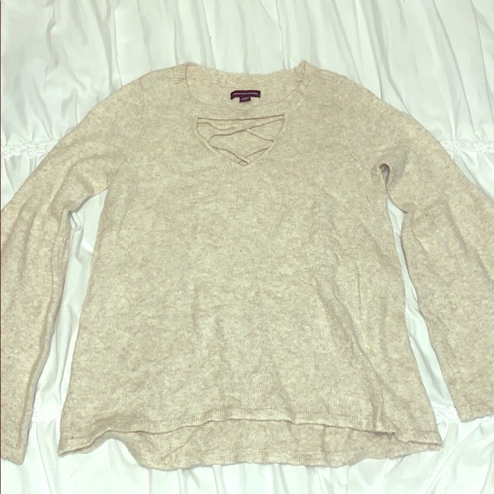 American Eagle Cream Bell Sleeve Sweatet